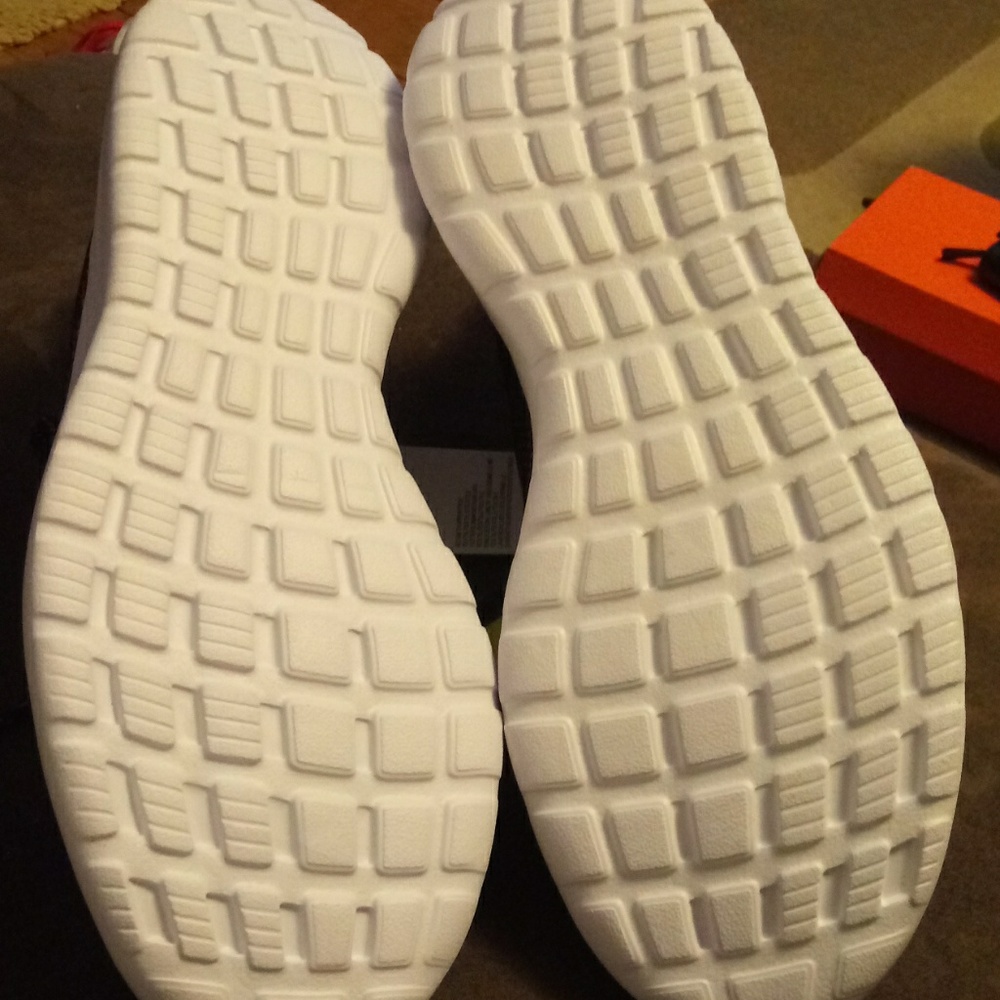 Adidas - Picture 3 of 3